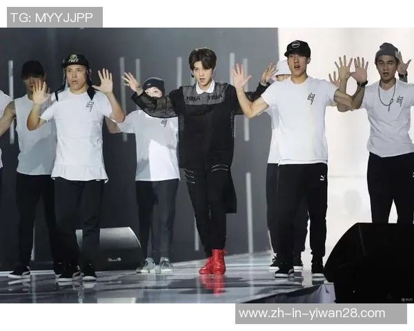 球星猫化身足球高手在赛场上演绎精彩绝伦的比赛瞬间 球星猫化身足球高手在赛场上演绎精彩绝伦的比赛瞬间